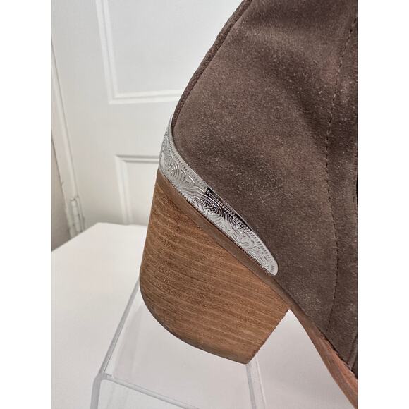 Jeffrey Campbell Women Cromwell Taupe Western Cowboy Metal Tip Boots sz 7.5 - Picture 4 of 11